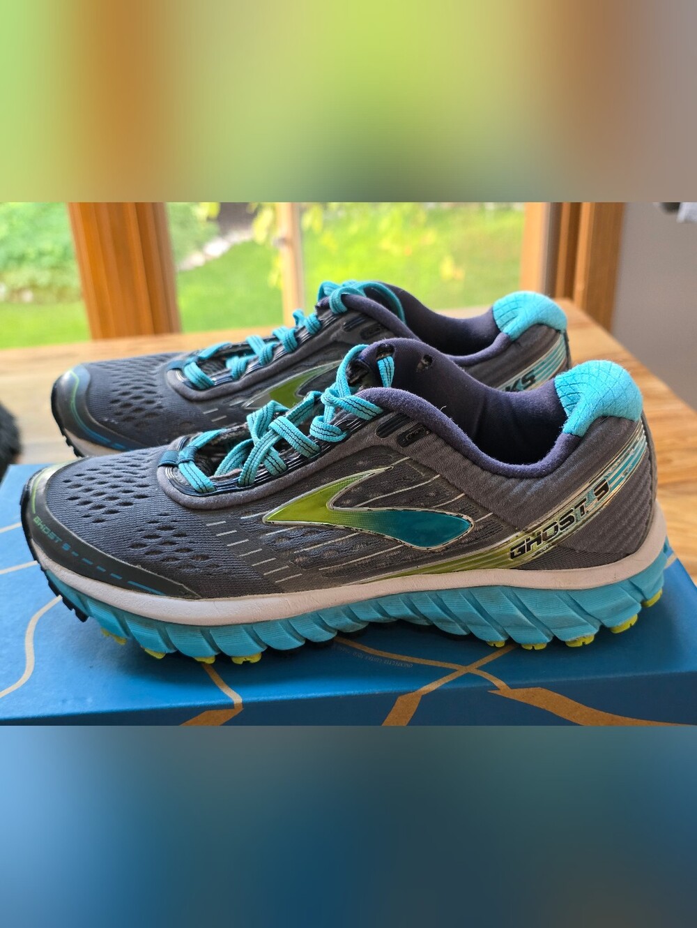Brooks Ghost 9-Women's Neutral Running Shoe In Size 6.5